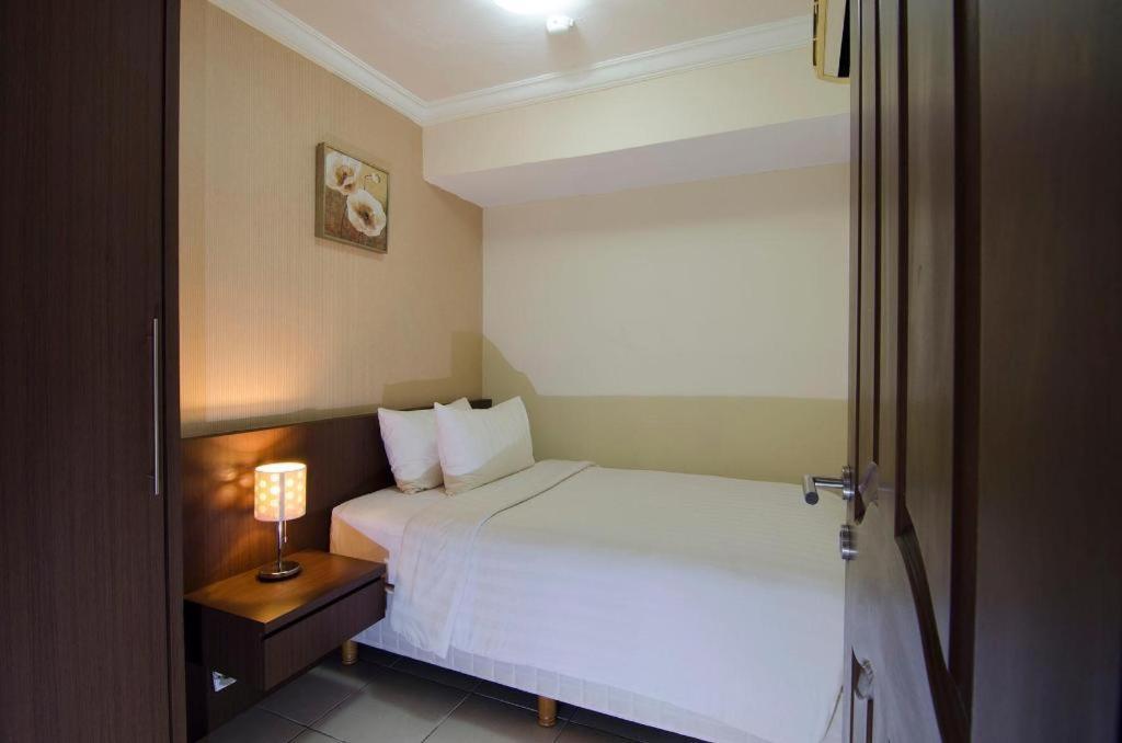 Great Western Hotel & Resort Serpong - Tangerang Exterior photo