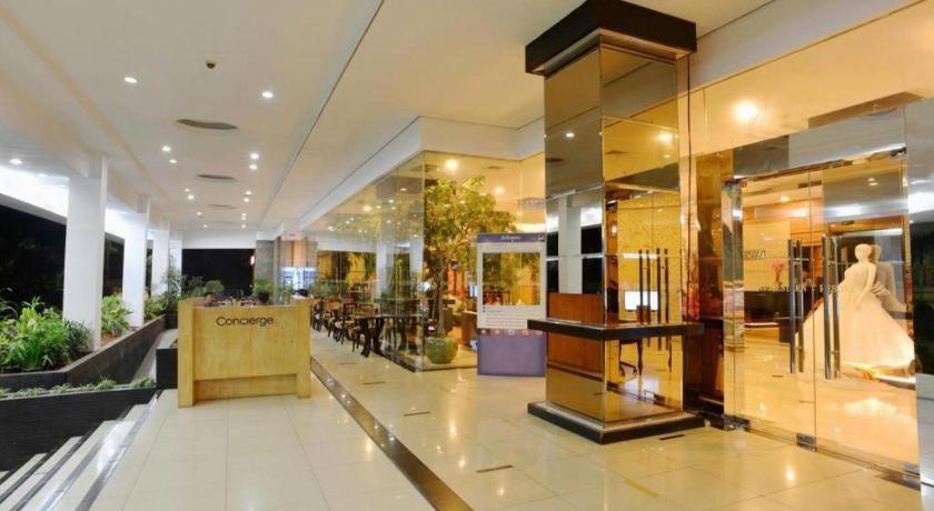 Great Western Hotel & Resort Serpong - Tangerang Exterior photo