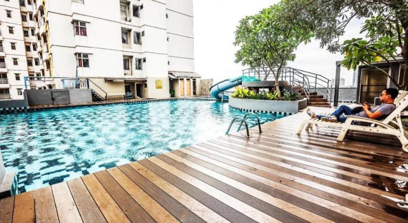 Great Western Hotel & Resort Serpong - Tangerang Exterior photo
